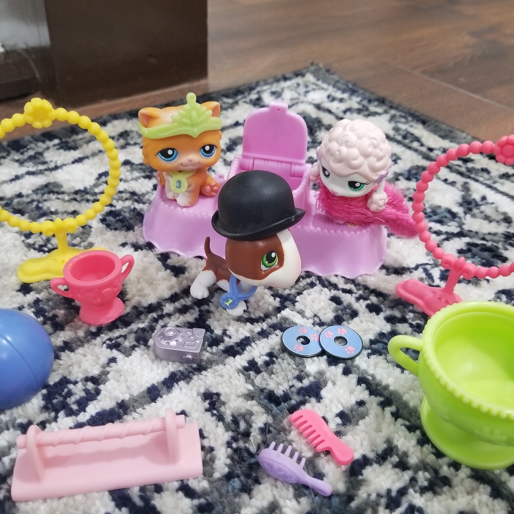 Littlest Pet Shop Talent Show Set, 3 Pets